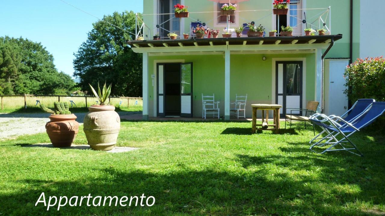 La Casetta Nel Bosco Altopascio Exterior foto